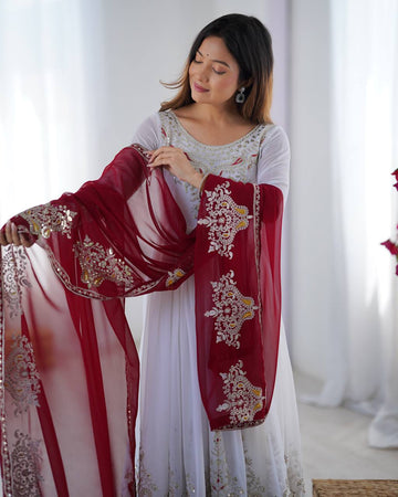 Heavy Georgette Embroidered Anarkali with Dupatta – Fully Stitched & Floor-Length Elegance