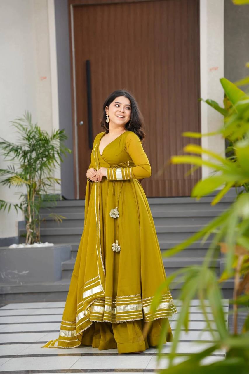 Pure Fox Georgette Gown