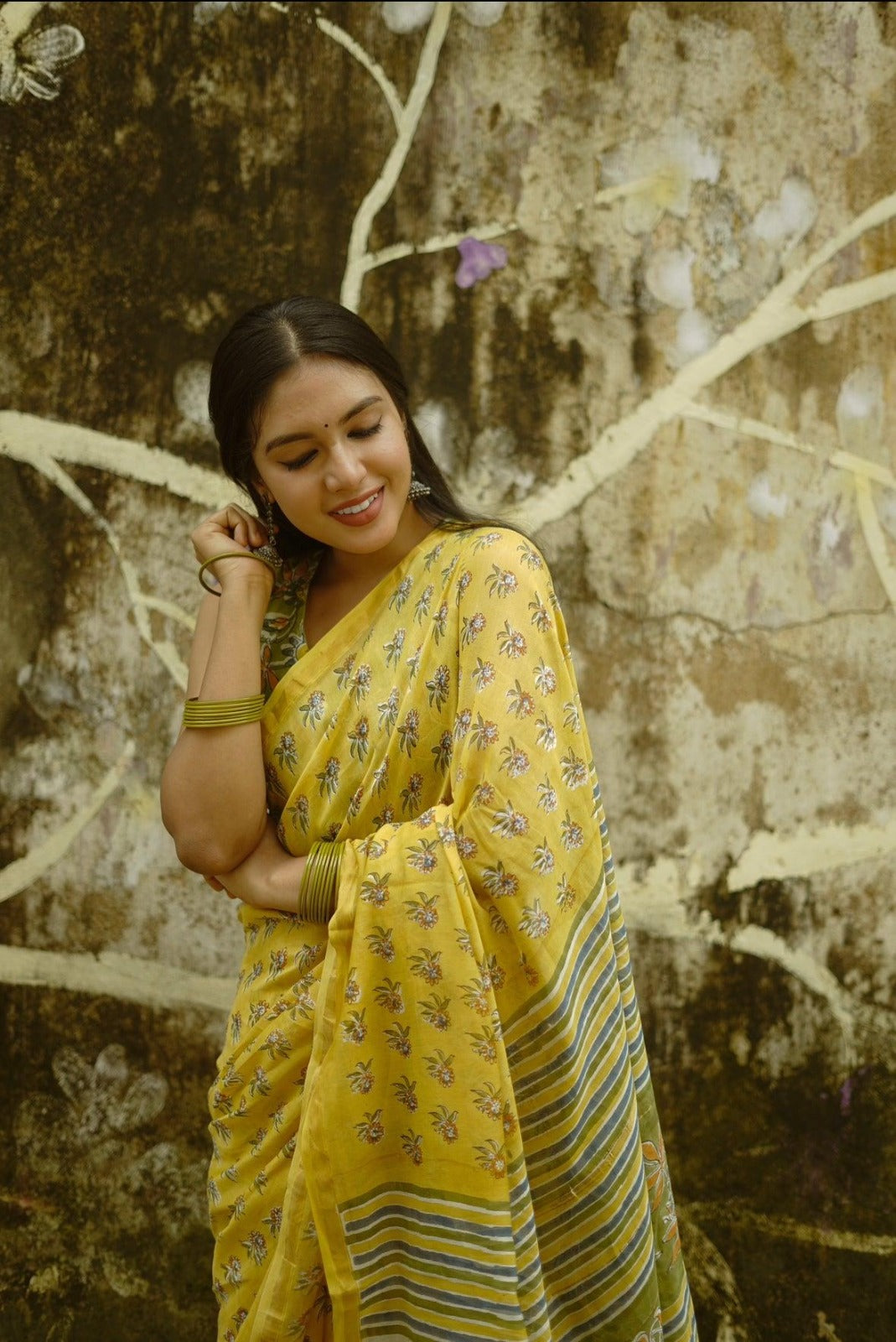 Yellow Pure Linen Chanderi Saree with Golden Zari Border & Batik Printed Blouse
