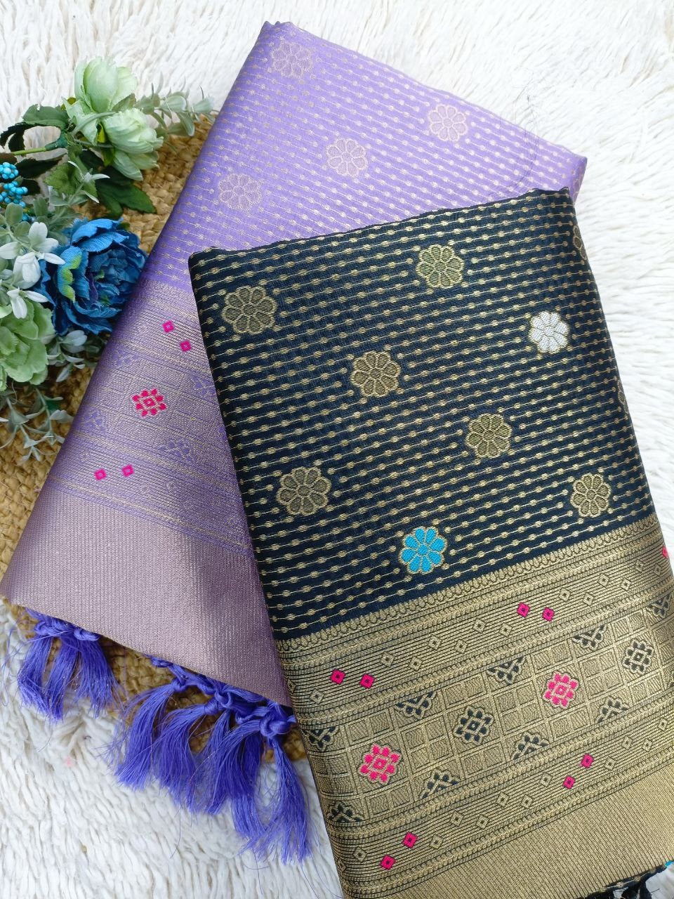 Elegant Soft Banarasi Silk Saree with Dual-Tone Zari Weaving